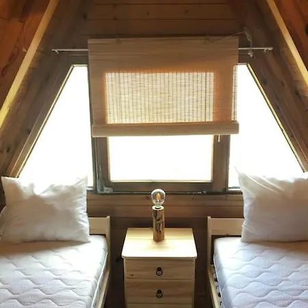 Uroczy Domek Skibowka Na Kaszubach Kistowo